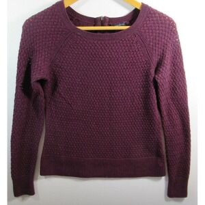 American Eagle Outfitters Womens XS Burgundy Textured Knit Crew Neck Sweater